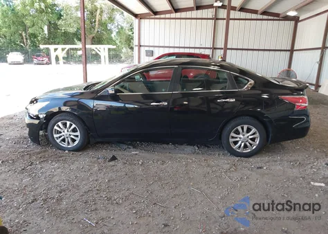 2014 Nissan Altima 2.5 S from USA, damaged, VIN 1N4AL3AP3EC329117